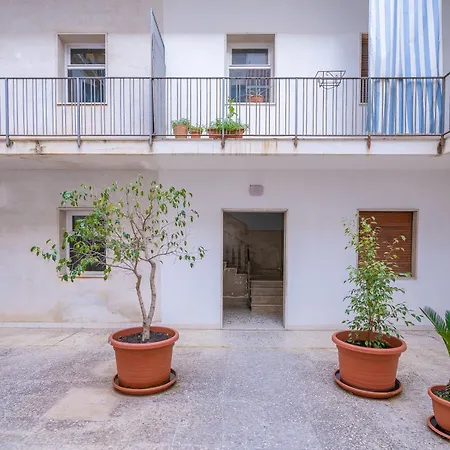 Casa Jerone - Center سيراكوزا